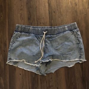 Denim Elastic Shorts